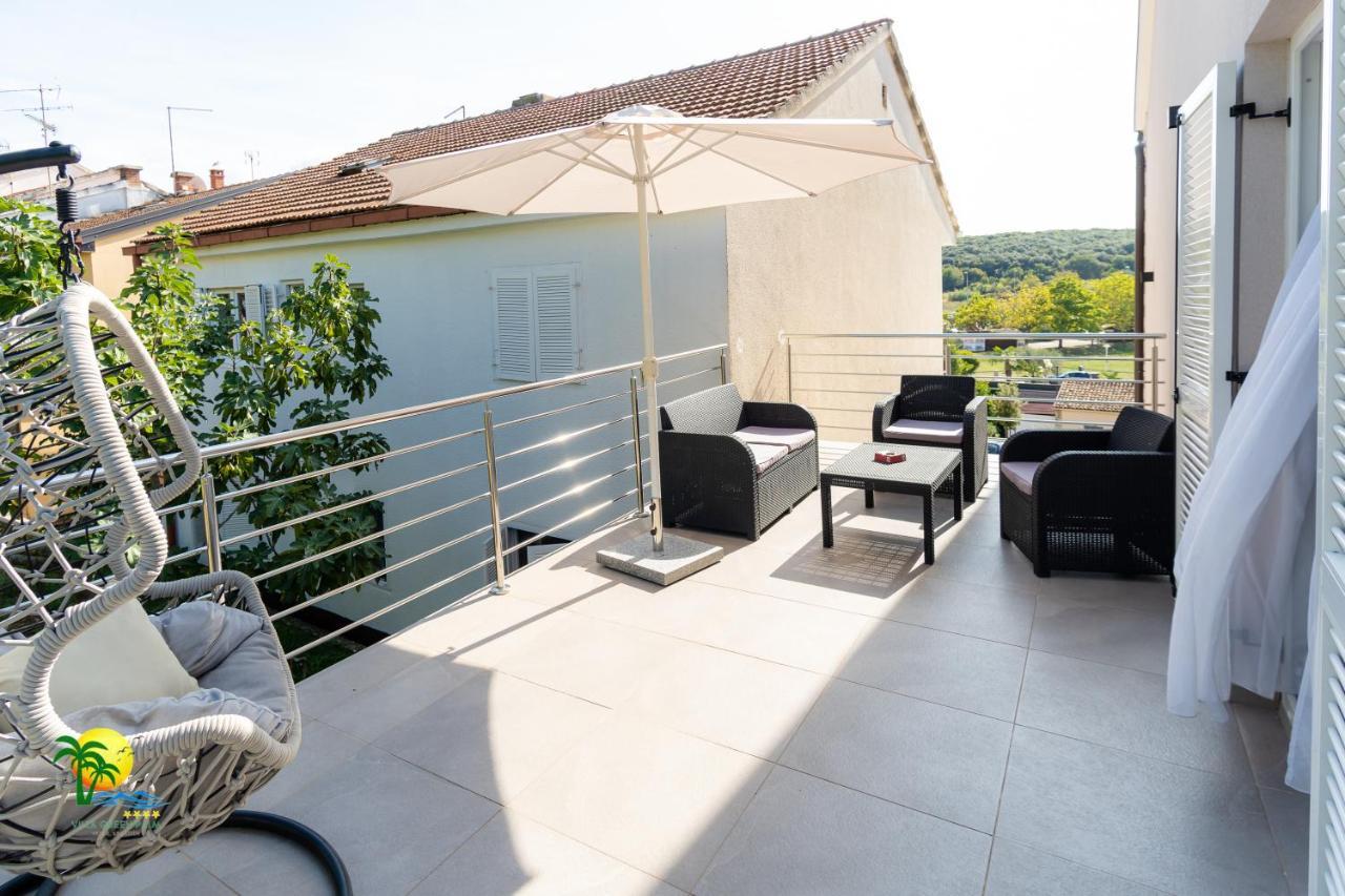 Villa Green Palm Vrsar Ngoại thất bức ảnh