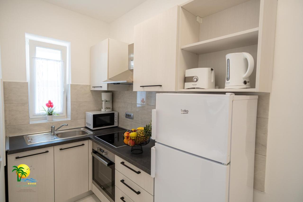 Villa Green Palm Vrsar Ngoại thất bức ảnh